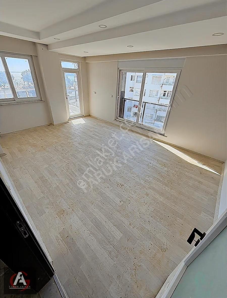 Faruk Arısandan Deniz Manzaralı Ayrı Mutfak E. Banyolu Kupon 2+1 - Görsel 15