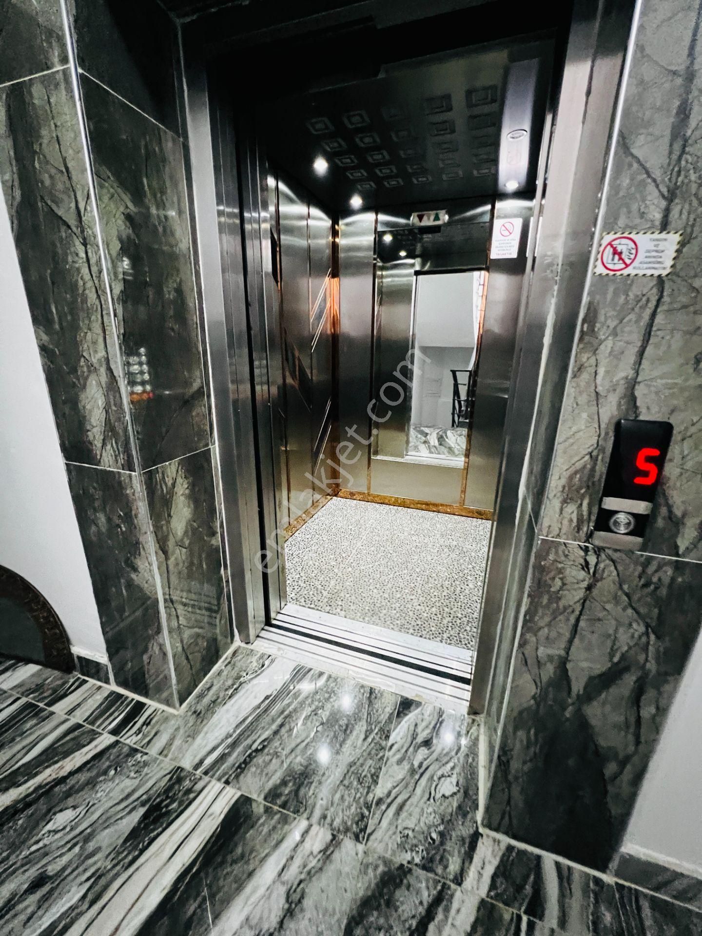 Site İçinde Havuzlu Kapalı Otoparklı Dubleks Daire - Görsel 26