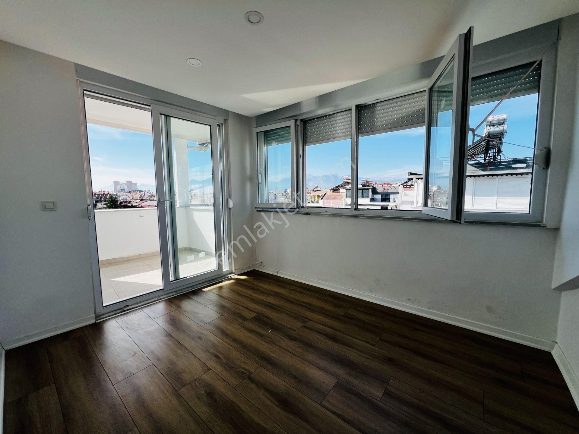 Site İçinde Havuzlu Kapalı Otoparklı Dubleks Daire - Görsel 14