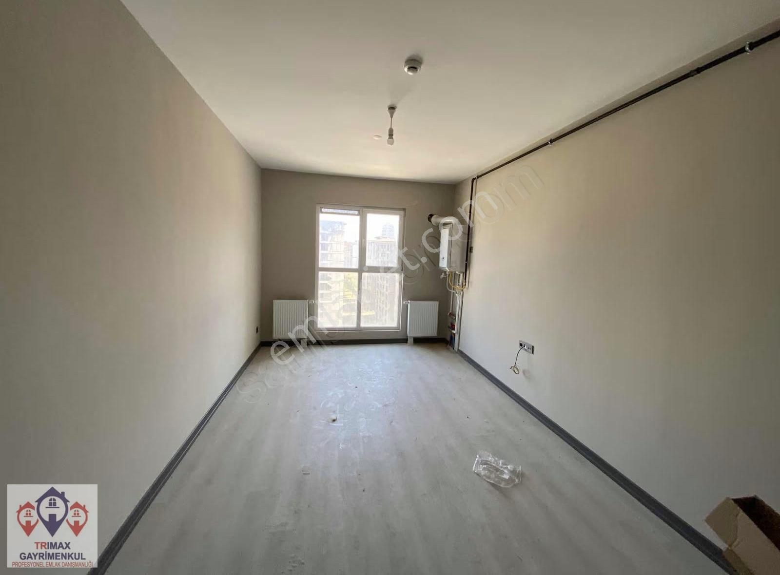 Deniz Manzara Sıfır 1+1 Metrobüse 1 Dakika Yürüme Mesafesi - Görsel 4