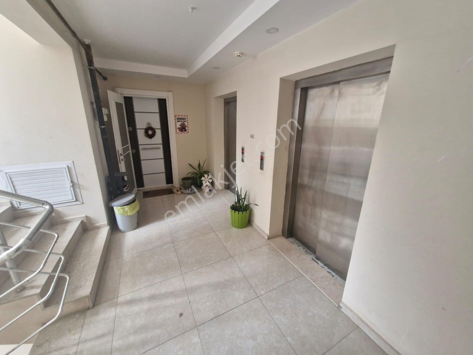 İz'den 100. Yılda Emsallerin Çok Altında Açık Mutfak 3+1 Satılık Daire. - Görsel 26