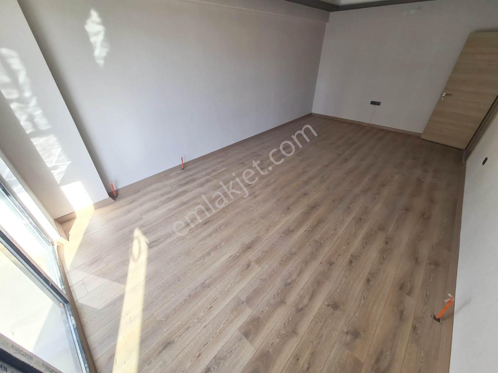 Geniş Mutfak Sevenlere Hanımlar Lokali Yakını Sıfır 3+1 Daire - Görsel 10