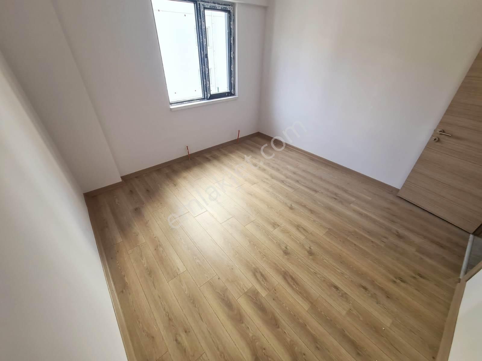 Geniş Mutfak Sevenlere Hanımlar Lokali Yakını Sıfır 3+1 Daire - Görsel 17