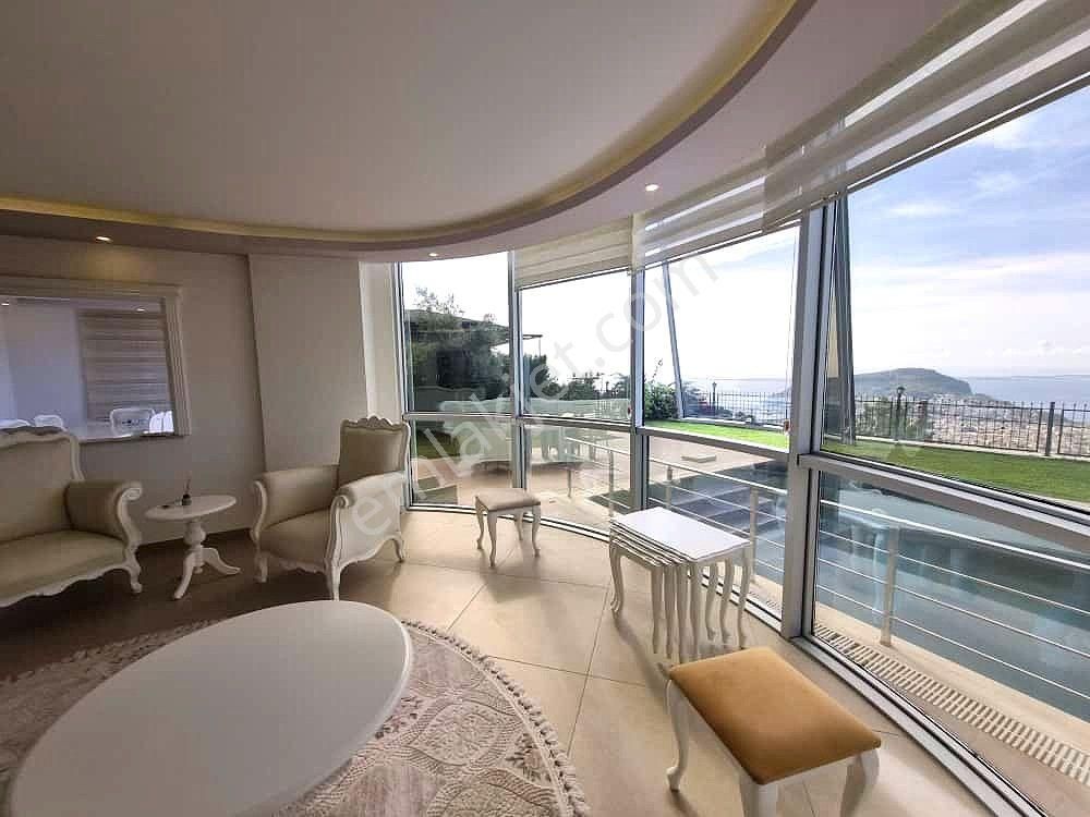 Alanya Bektaş Mahallesi'nde Satılık 5+2 Lüks Müstakil Villa - Görsel 25