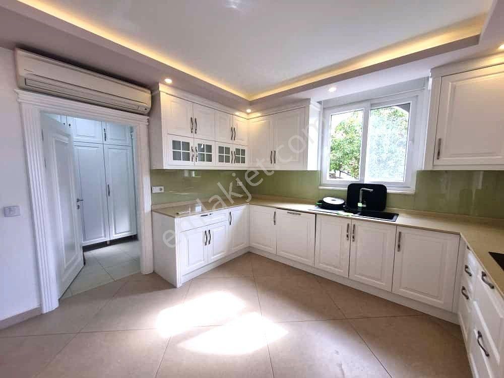 Alanya Bektaş Mahallesi'nde Satılık 5+2 Lüks Müstakil Villa - Görsel 21