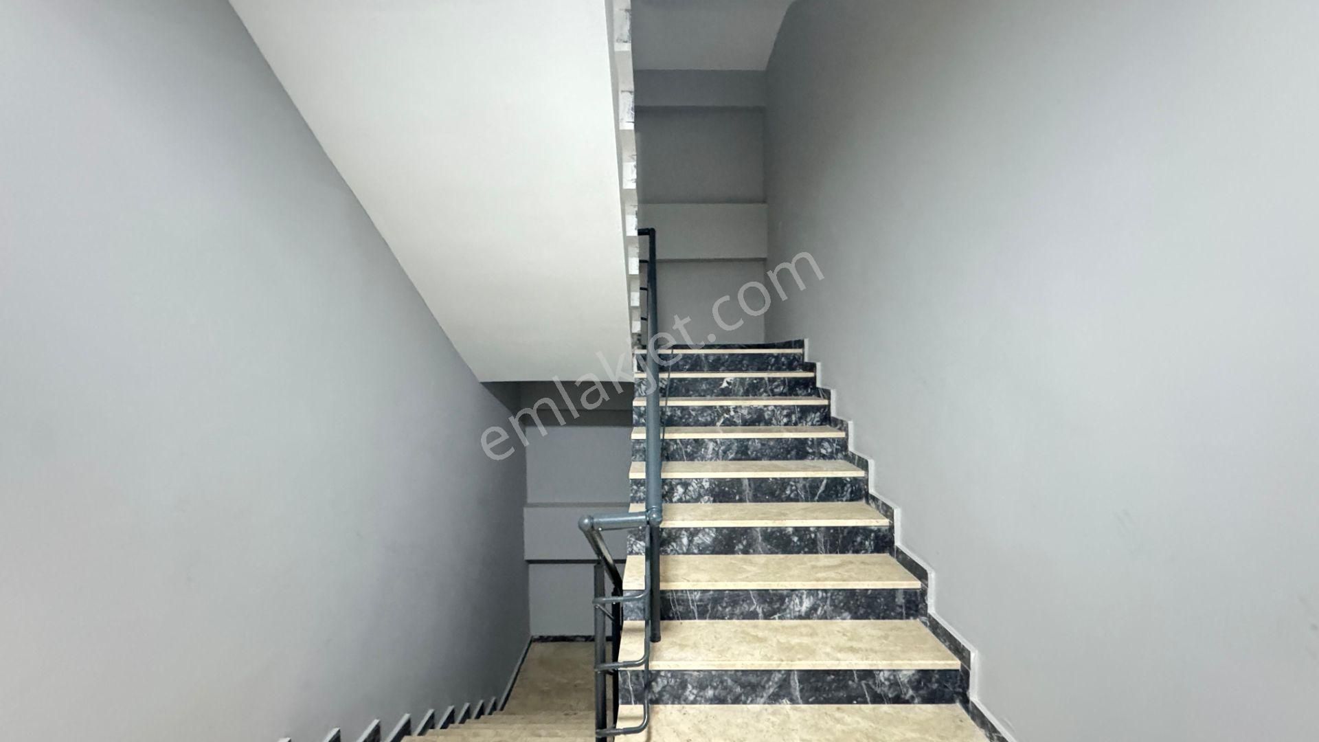 Görükle'de Modern Tasarımlı Eşyalı 2+1 Şık Daire - Görsel 32