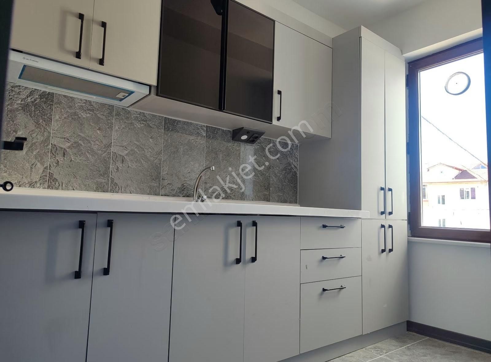 Asel'den 4.noter Yanı 1+1 Sıfır Ayrı Mutfak-arakat Daire-a Kalit - Görsel 9