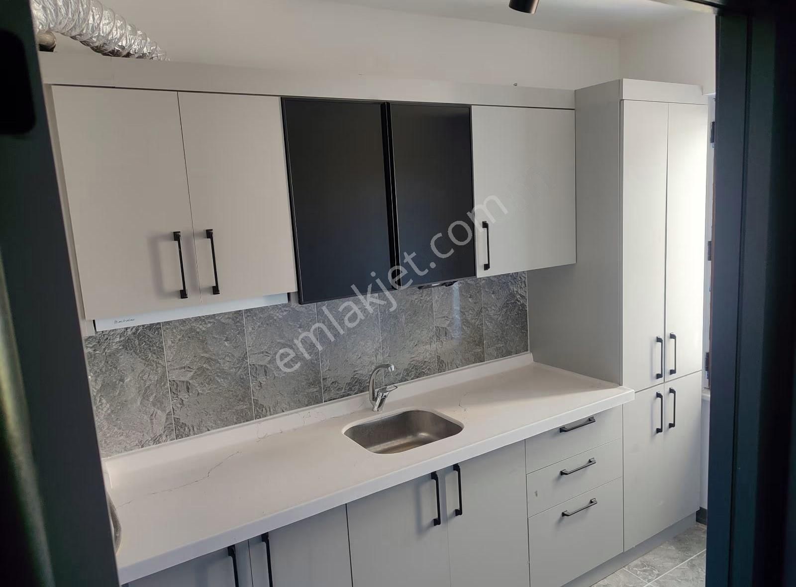 Asel'den 4.noter Yanı 1+1 Sıfır Ayrı Mutfak-arakat Daire-a Kalit - Görsel 6