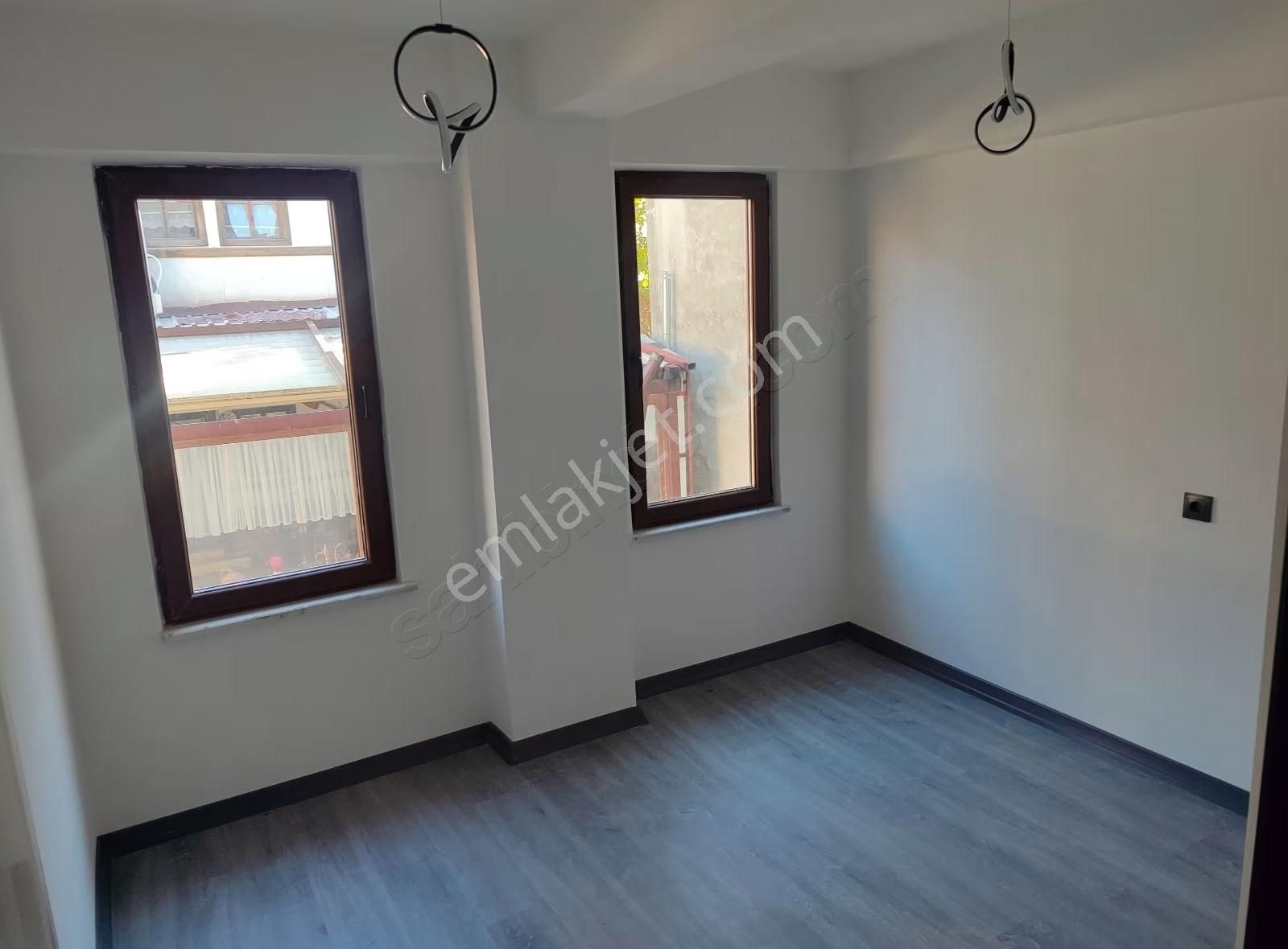 Asel'den 4.noter Yanı 1+1 Sıfır Ayrı Mutfak-arakat Daire-a Kalit - Görsel 7