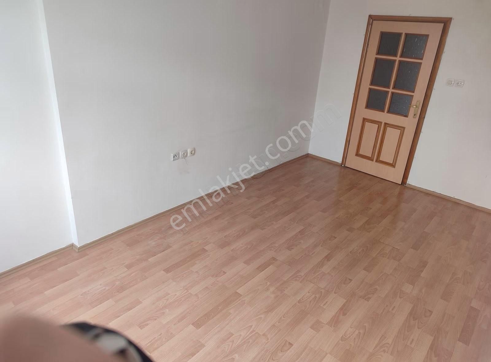 Asel'den Atatürk Bulv/4+1 Doğu Cephe Site İçi 150 M2 Daire - Görsel 2