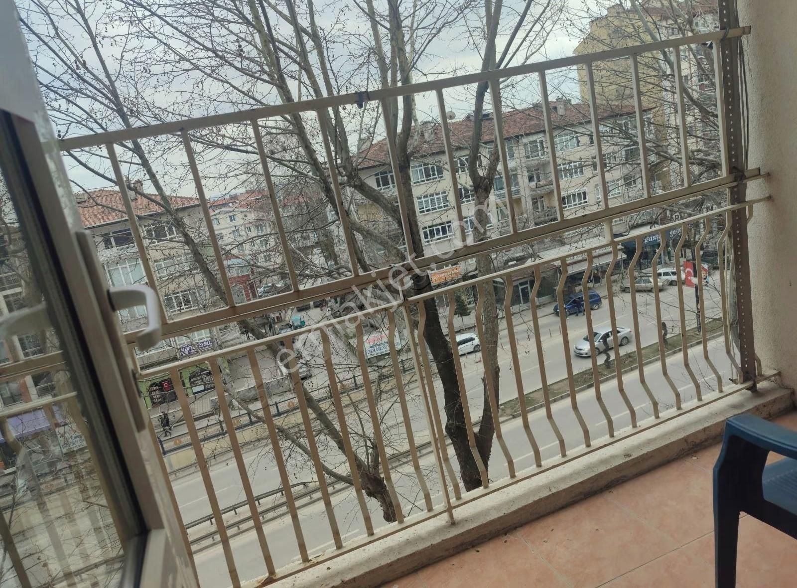 Asel'den Atatürk Bulv/4+1 Doğu Cephe Site İçi 150 M2 Daire - Görsel 14