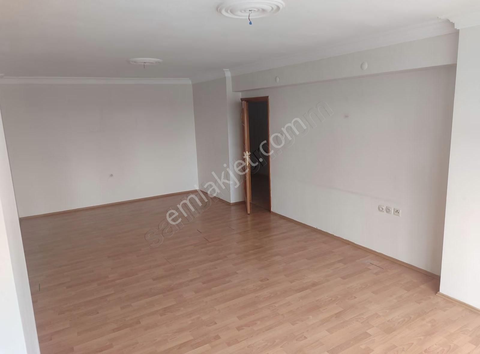 Asel'den Atatürk Bulv/4+1 Doğu Cephe Site İçi 150 M2 Daire - Görsel 18