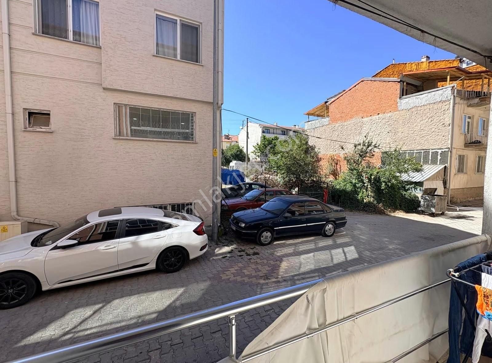 Asel'den Y. Emre-akşemsettin Cami Karşısı 3+1 Bahçeli Daire - Görsel 4