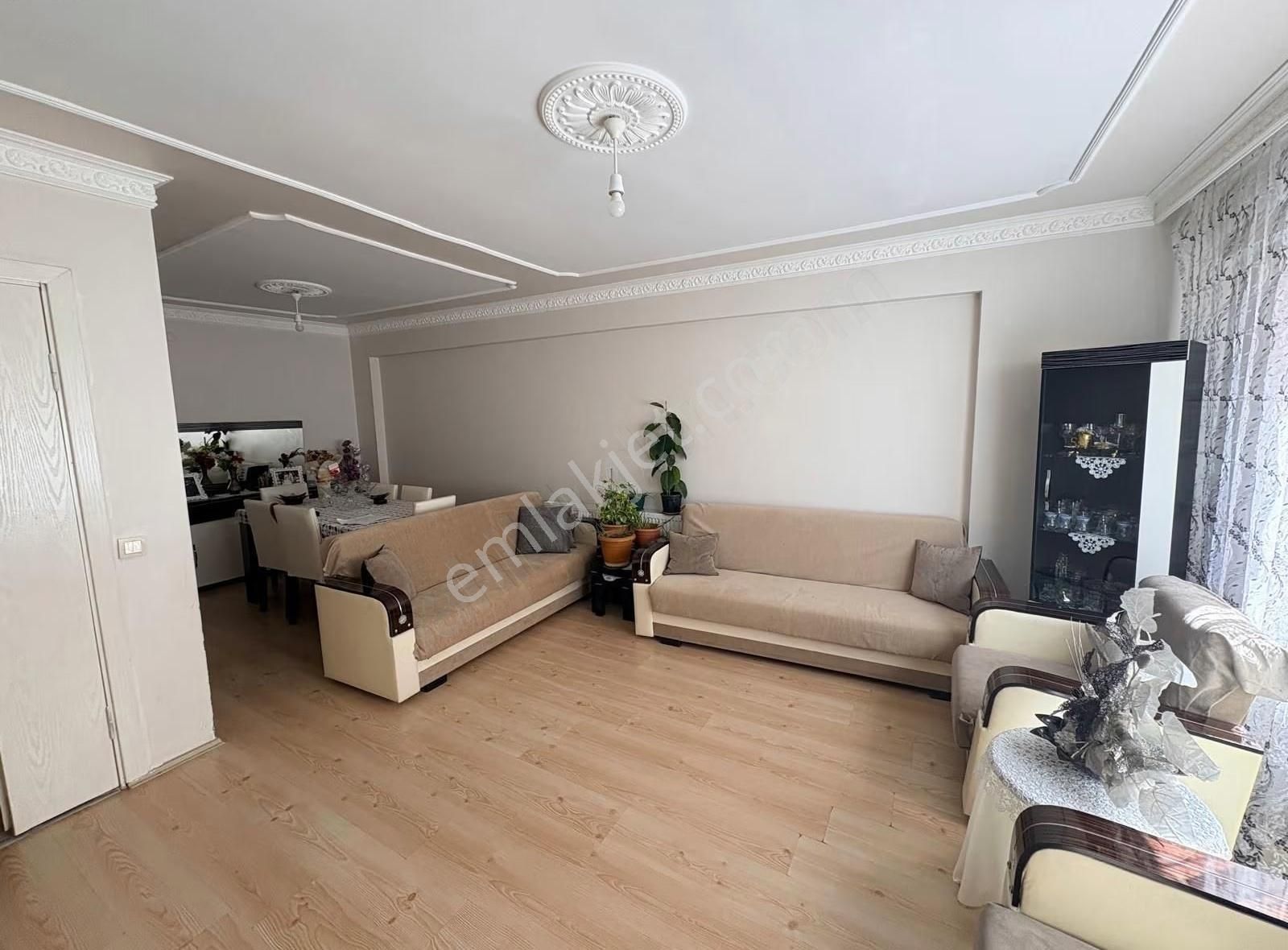 Asel'den Y. Emre-akşemsettin Cami Karşısı 3+1 Bahçeli Daire - Görsel 24