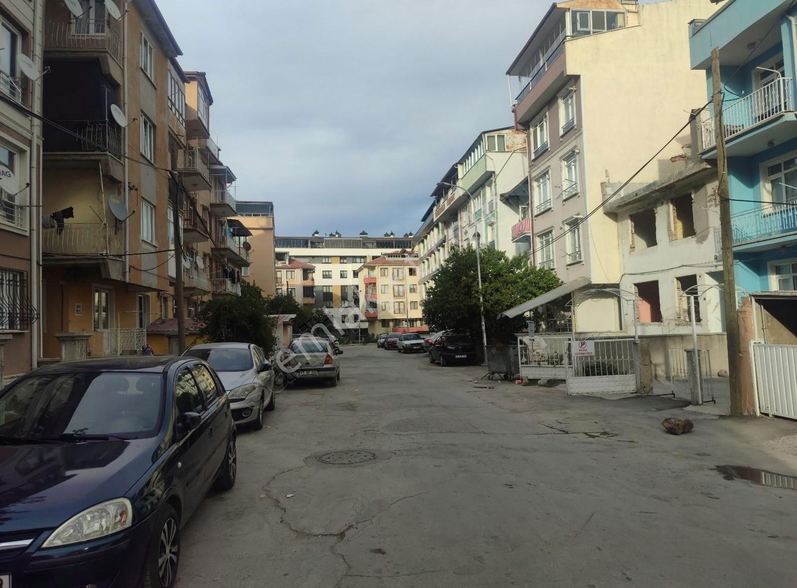 Asel'den Laleli Cafeler Cad.1+1 Eşyalı Daire - Görsel 5