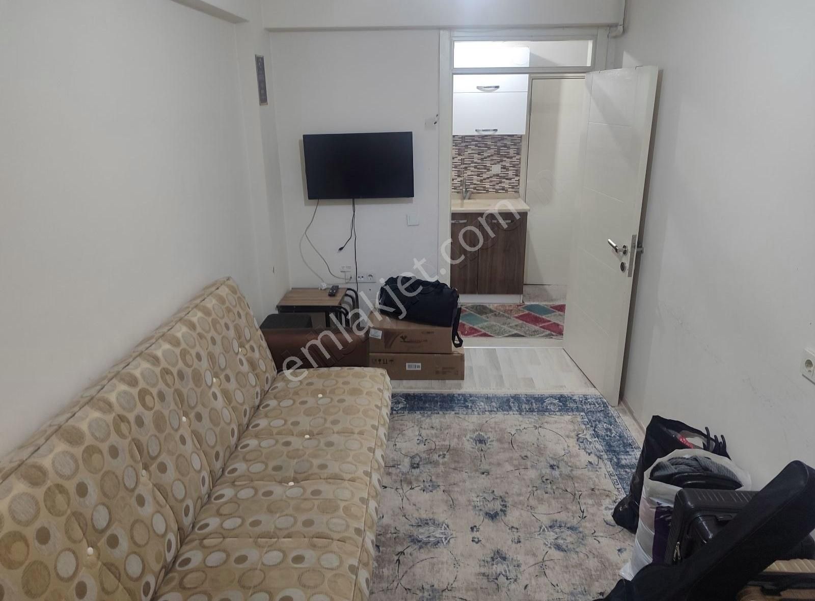 Asel'den Laleli Cafeler Cad.1+1 Eşyalı Daire - Görsel 11
