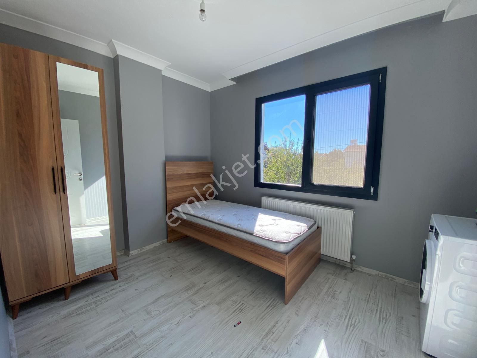 Yeniçiftlikde Denize 300 Metre Mesafede Müstakil 4+1 Lüx Villa - Görsel 20