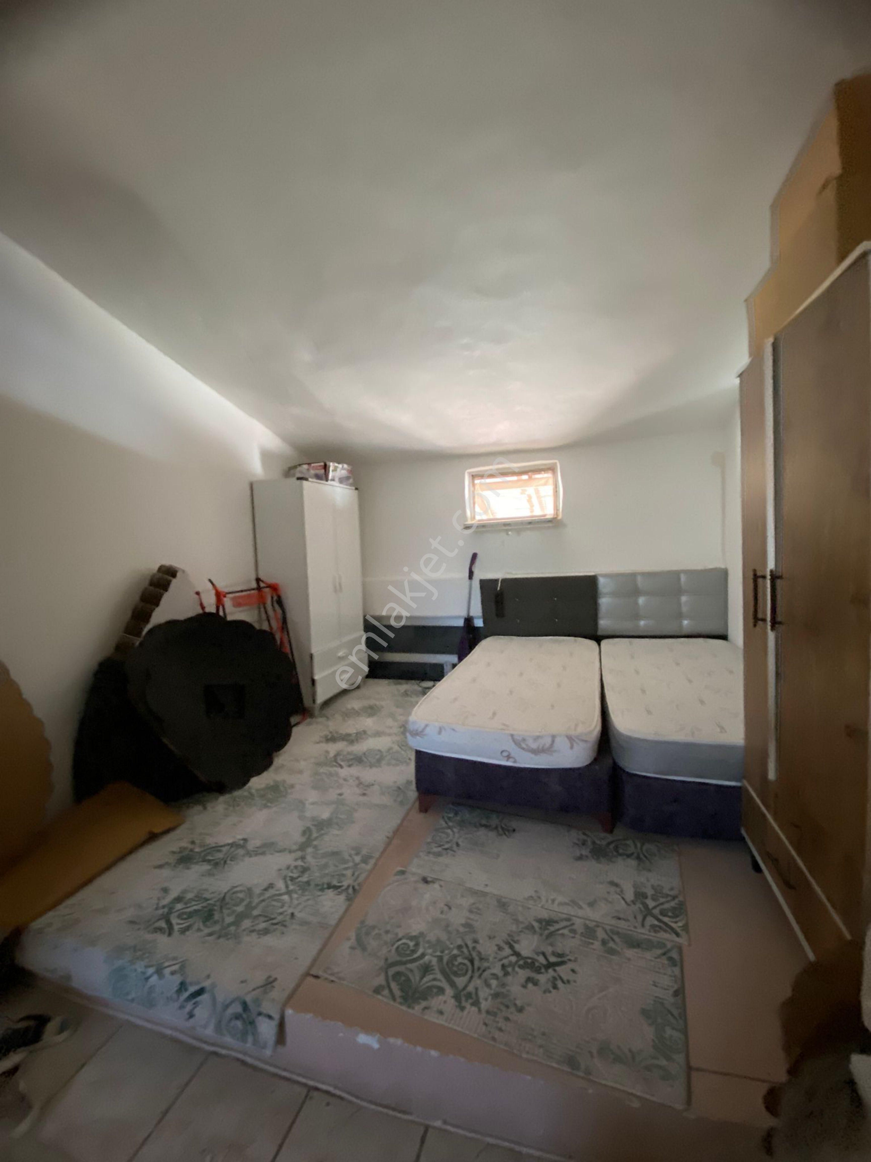 Kemer Merkezde Yüksek Gelirli Devren Kiralık Çiçekçi - Görsel 10
