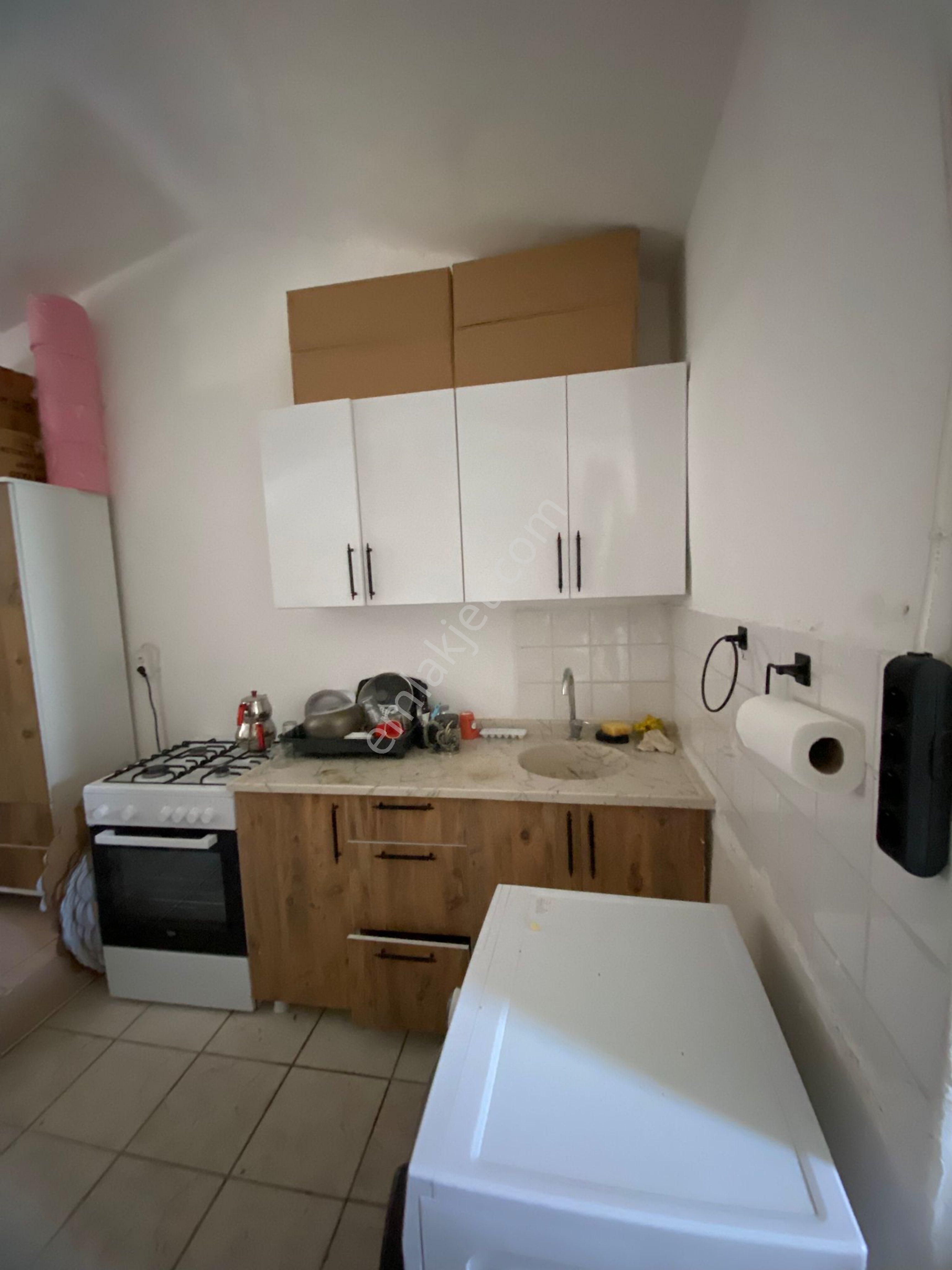 Kemer Merkezde Yüksek Gelirli Devren Kiralık Çiçekçi - Görsel 12