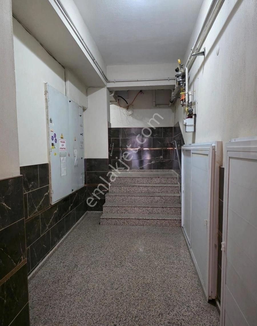 Yeşilyurt Merkez Cami Yanı 3+1 7 Yıllık Asansörlü Satılık Daire - Görsel 5