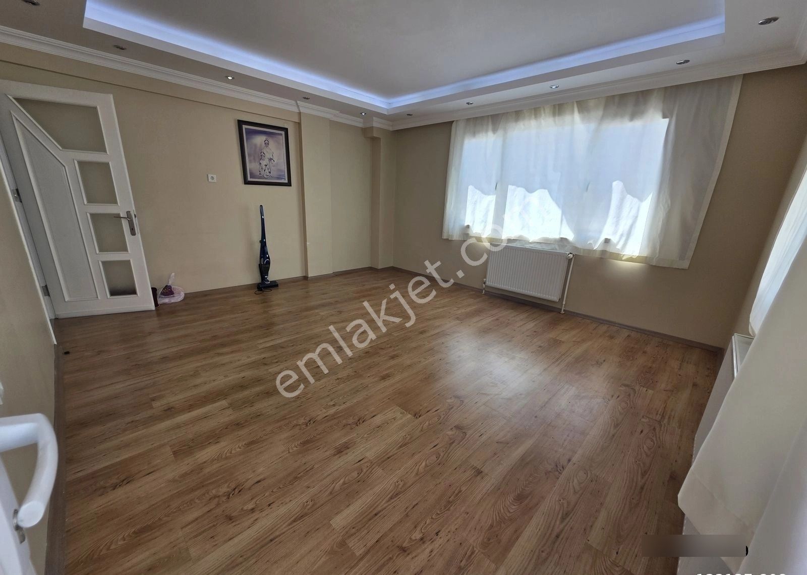 İşçievleri Vergi Dairesi Yakını 3+1 Üç Cepheli Satılık Daire!!! - Görsel 26