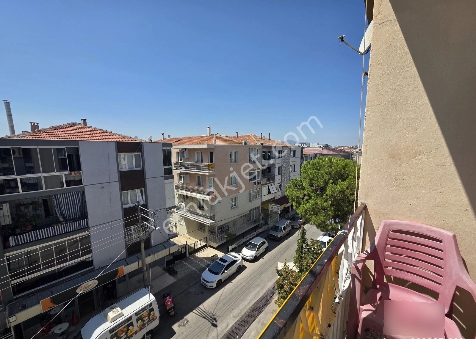 İşçievleri Vergi Dairesi Yakını 3+1 Üç Cepheli Satılık Daire!!! - Görsel 15