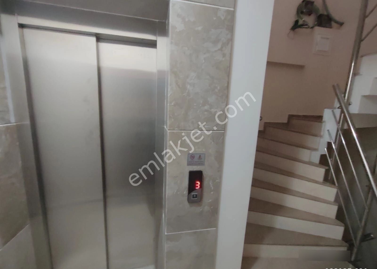 Fevziçakmak Mh. Yeni Binada Asansörlü 2+1 Eşyalı Lüks Daire - Görsel 16