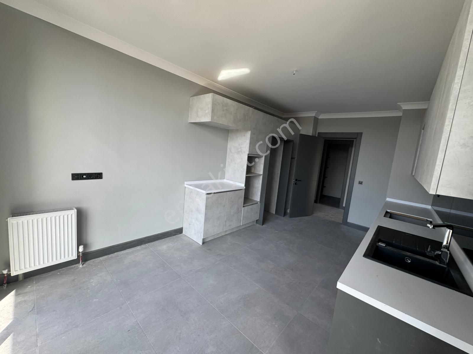 Cumhuriyet Mah. Ap Forest Gate Sitesi 5+1 Satılık Daire - Görsel 3