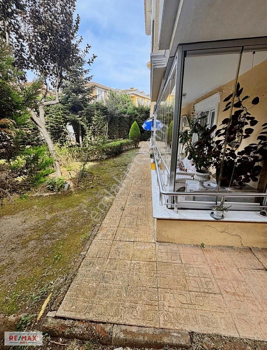 Re/max Anka'dan İnci Evlerinde 3+1 Villa Tadında Bahçeli