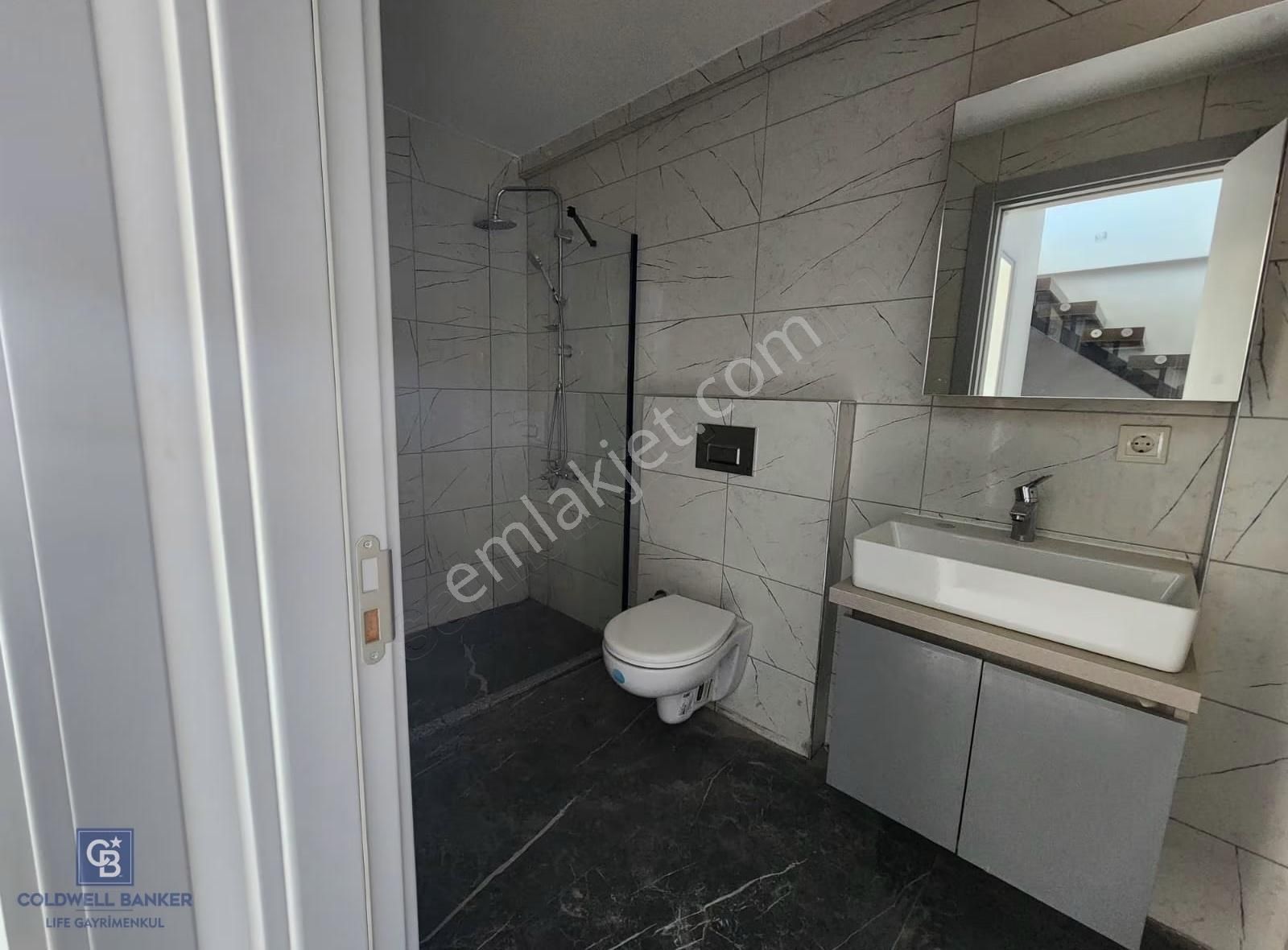 Seyrek'te 2+1 Satılık Dubleks Daire - Görsel 4