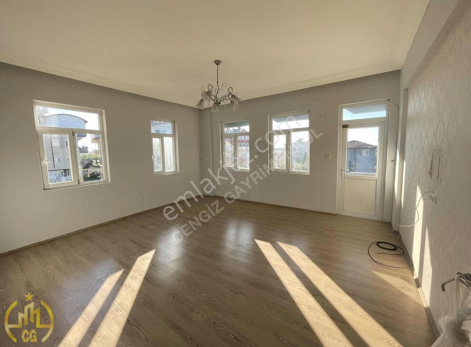 Ilıca Merkezde Geniş Ferah 3+1 Kiralık Daire - Görsel 7