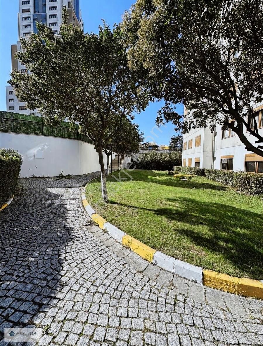 Bahçeşehir Spradon Kuleler 4+1 (ebeveyn Banyolu) Boş Satılık - Görsel 20