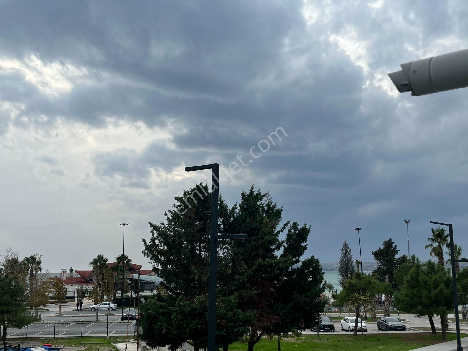 Büyükçekmece Atatürk Mah Sahilde Lüks Merkezi Denize Sıfır Manzaralı 3+1 Daire - Görsel 11