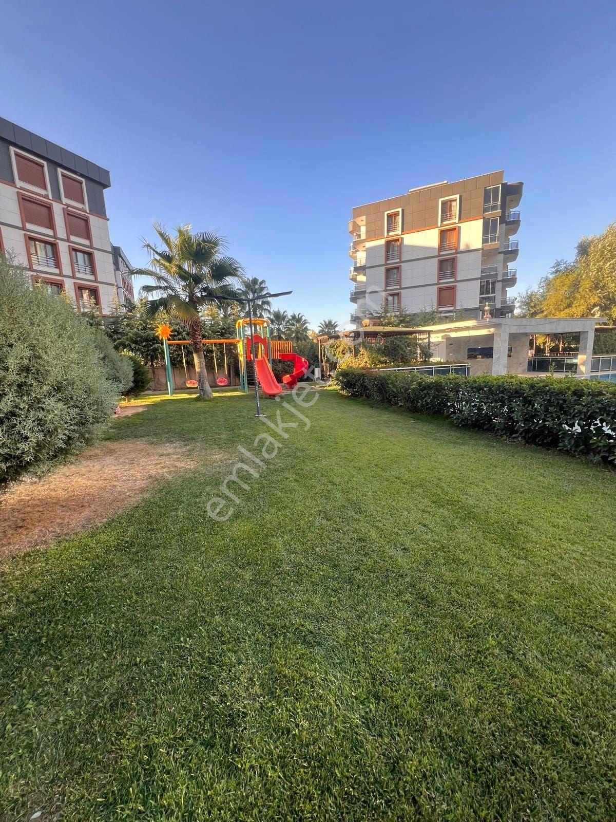 Manisa Yunusemre Güzelyurt Mh.3,5+1 Geniş Kullanışlı Site İçinde Ara Kat Satılık Daire - Görsel 23