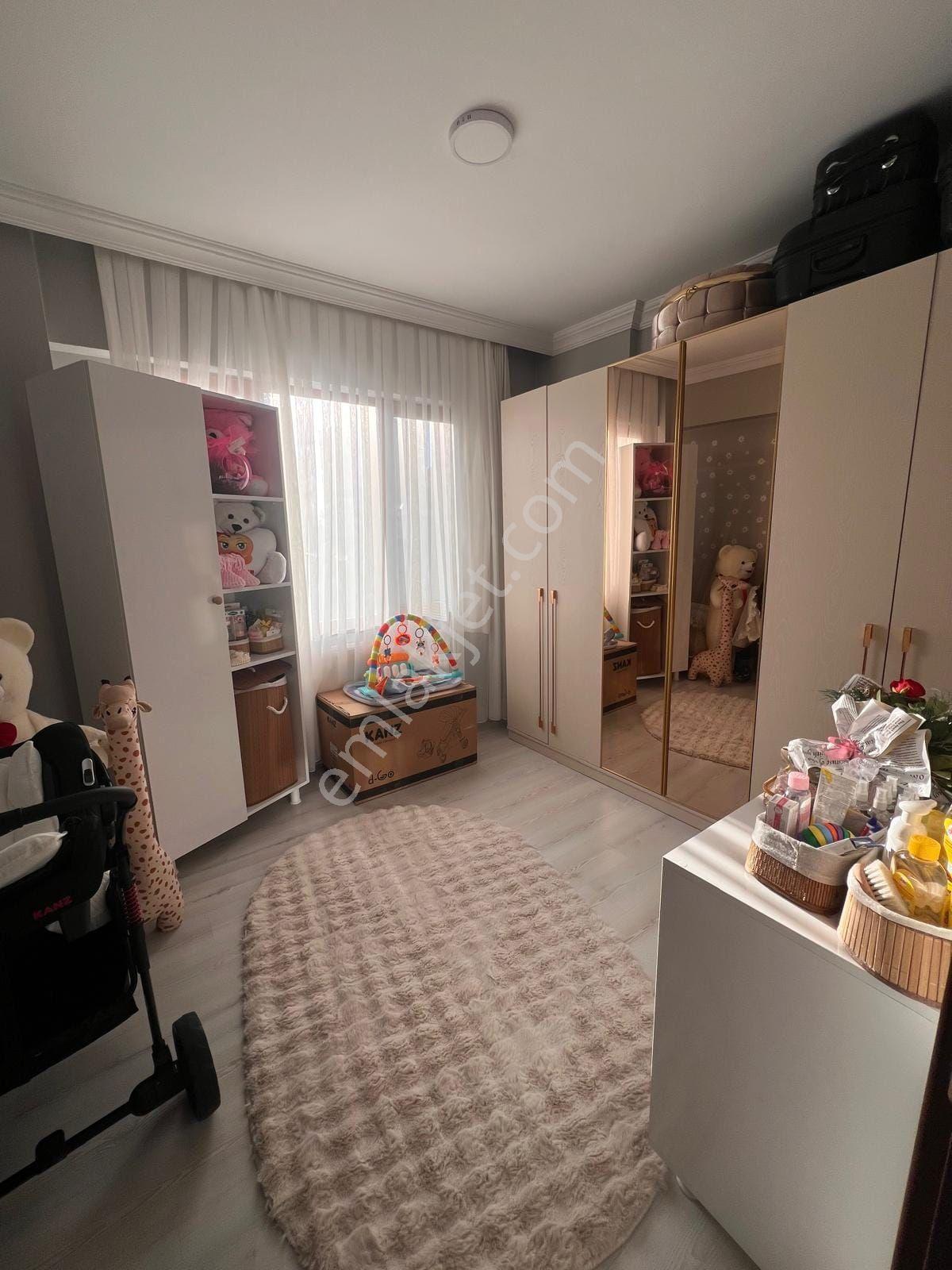 Manisa Yunusemre Güzelyurt Mh.3,5+1 Geniş Kullanışlı Site İçinde Ara Kat Satılık Daire - Görsel 9