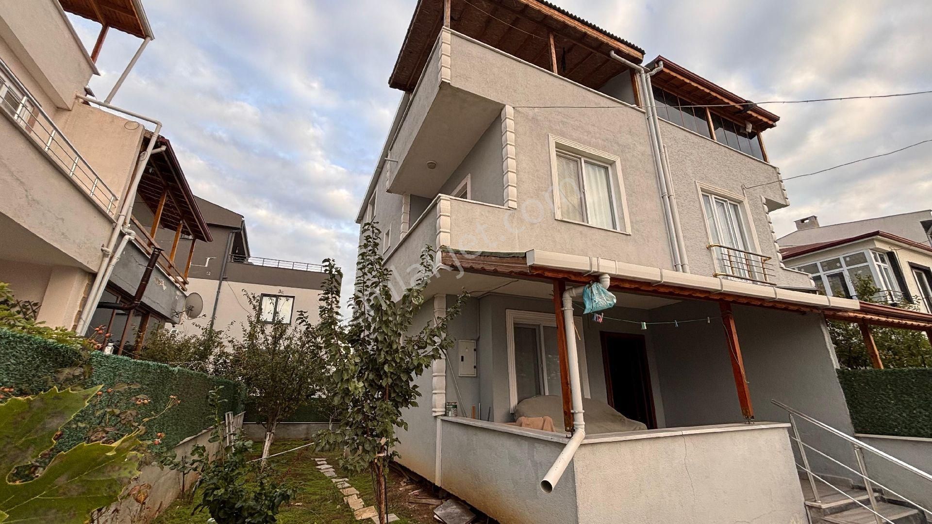 Deniz Manzaralı Uygun Fiyatlı Villa - Görsel 19