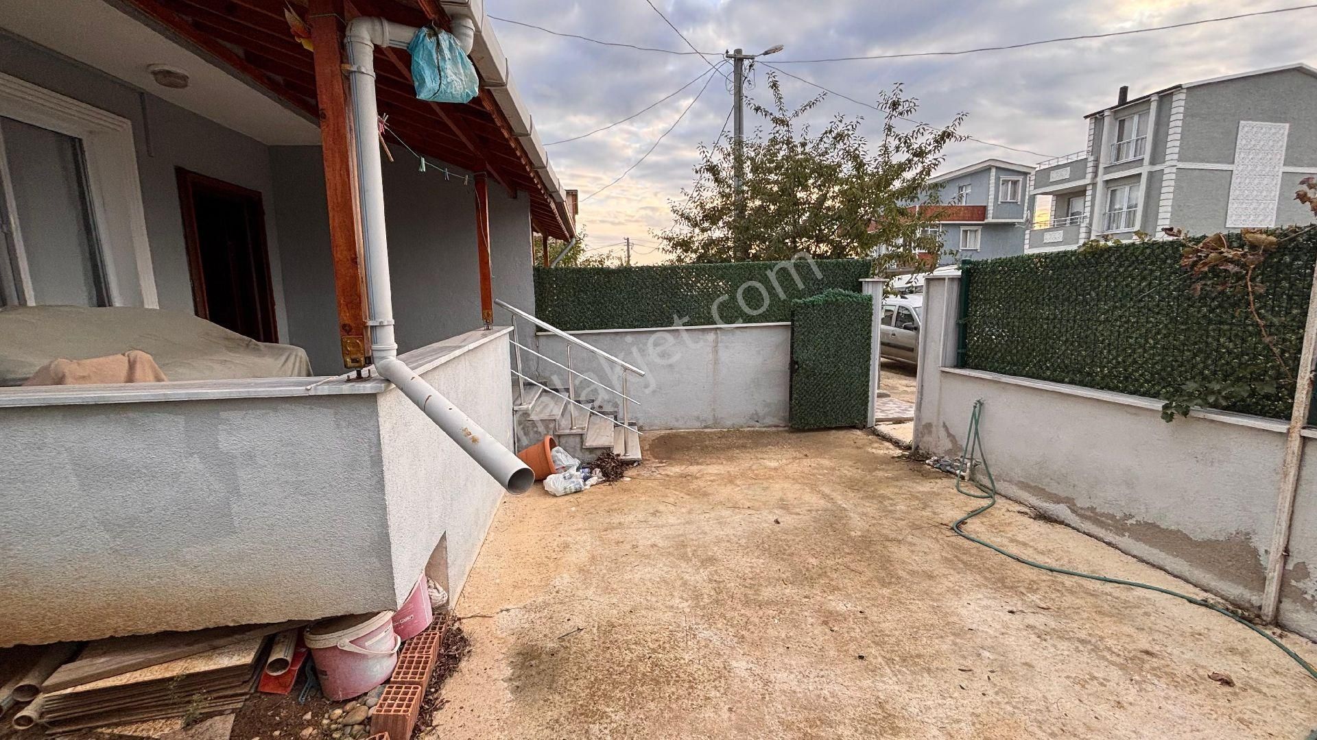 Deniz Manzaralı Uygun Fiyatlı Villa - Görsel 22