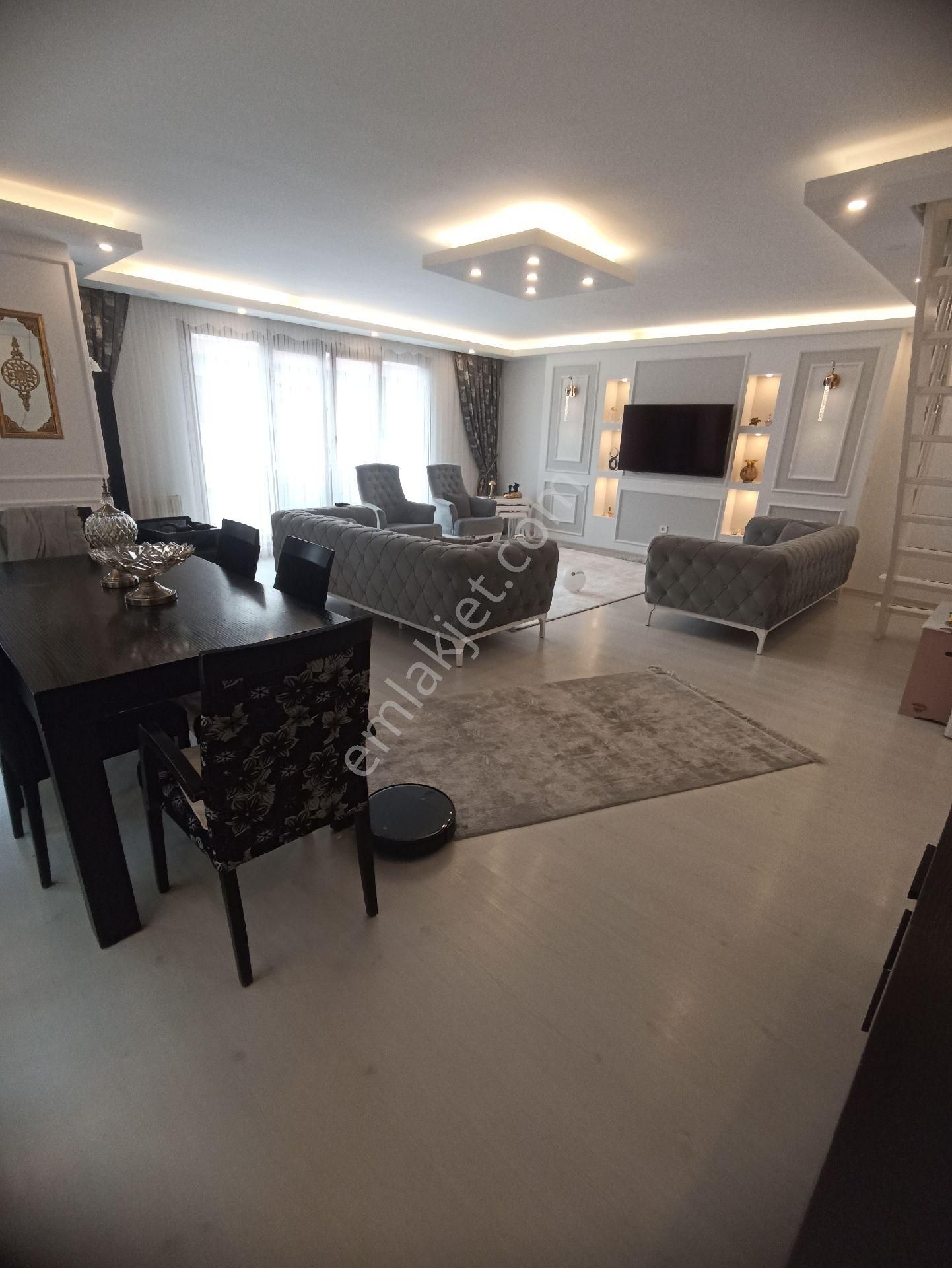 Şirinevler'de Satılık Dublex