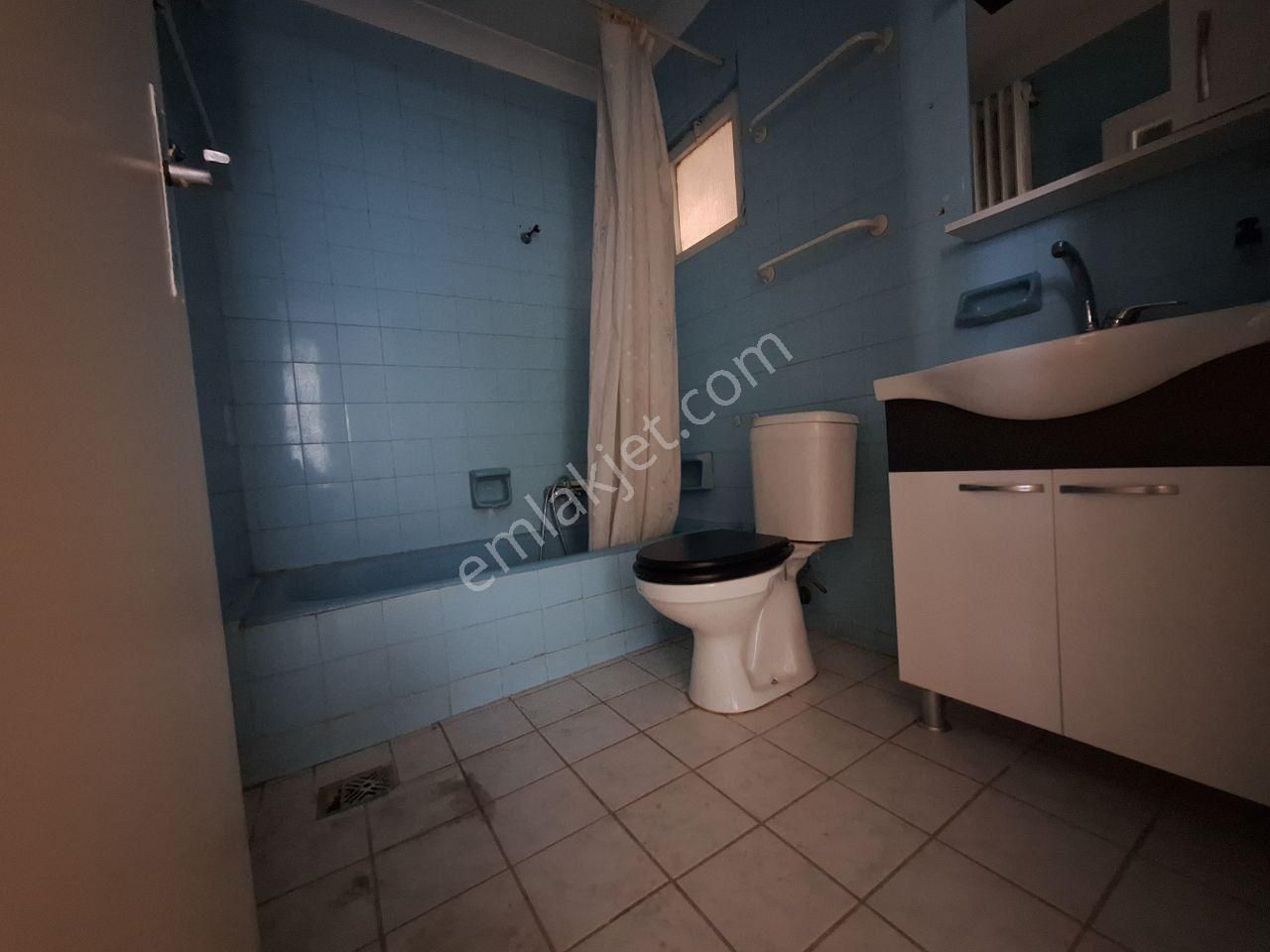 Bahçelievler'de 3+1 Ara Katta, Ön Cephe, Kapalı Balkonlu - Görsel 20