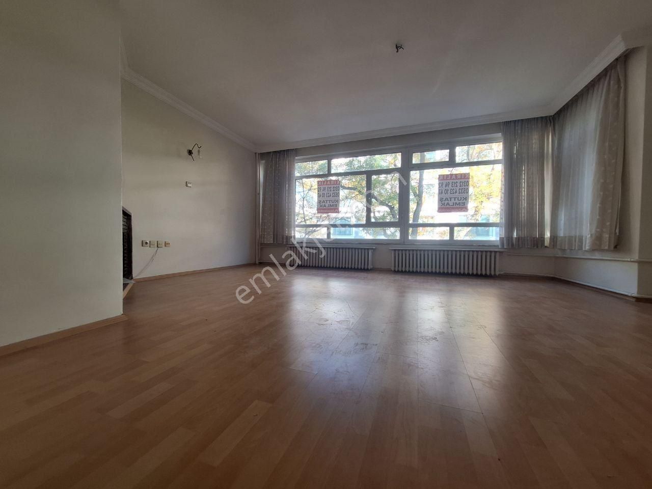 Bahçelievler'de 3+1 Ara Katta, Ön Cephe, Kapalı Balkonlu - Görsel 6