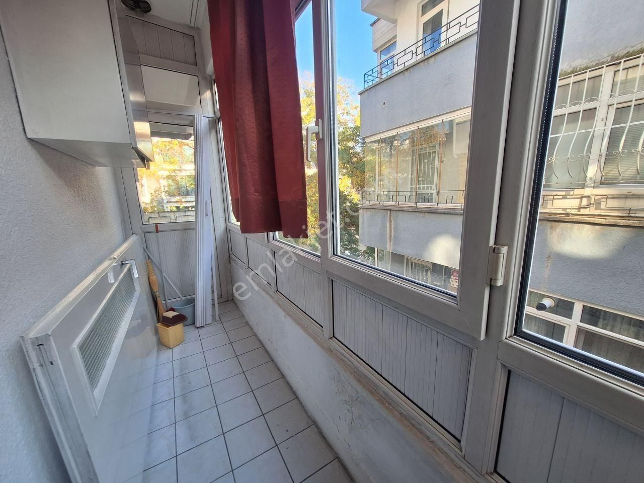 Bahçelievler'de 3+1 Ara Katta, Ön Cephe, Kapalı Balkonlu - Görsel 16