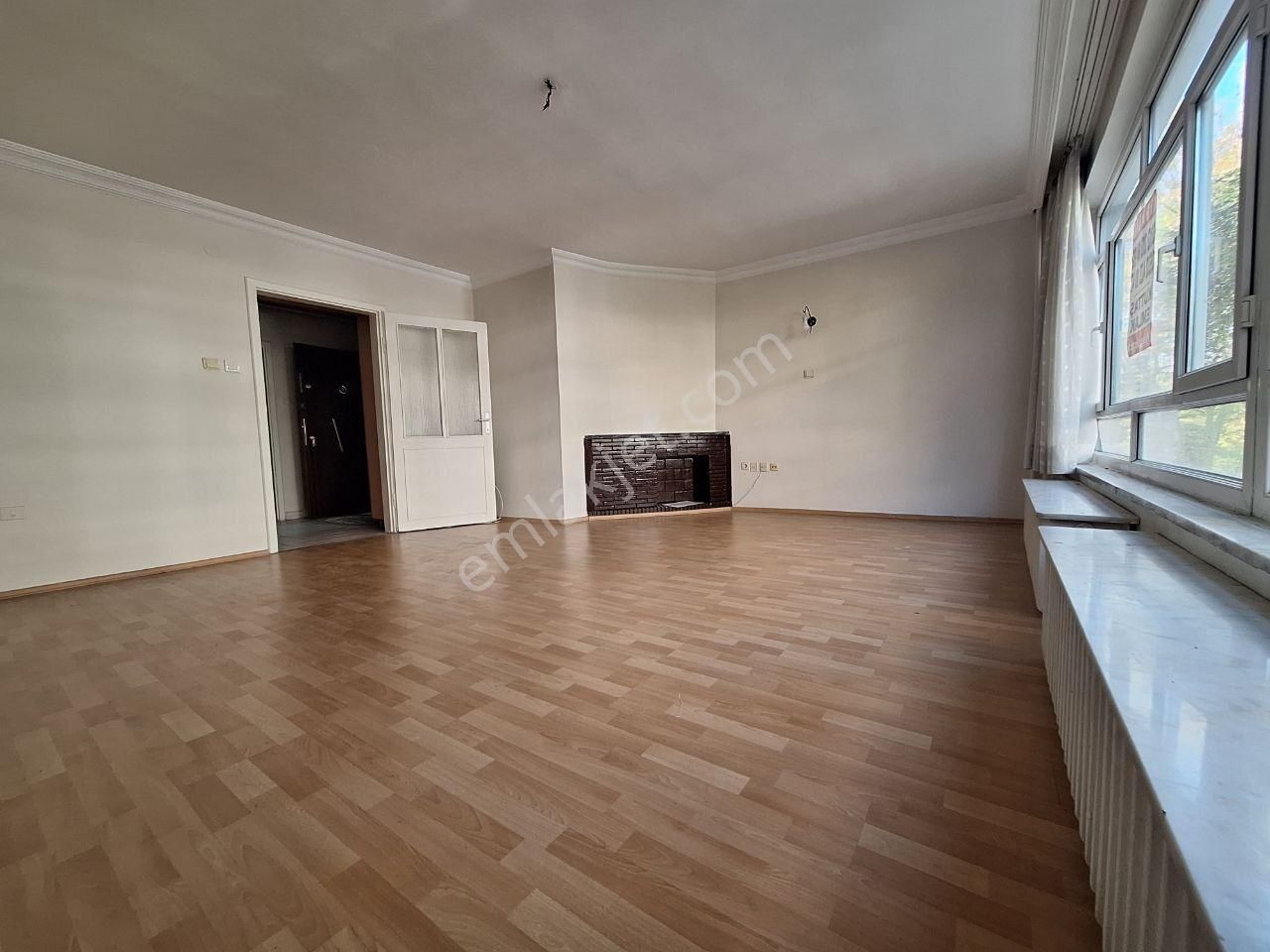 Bahçelievler'de 3+1 Ara Katta, Ön Cephe, Kapalı Balkonlu - Görsel 7