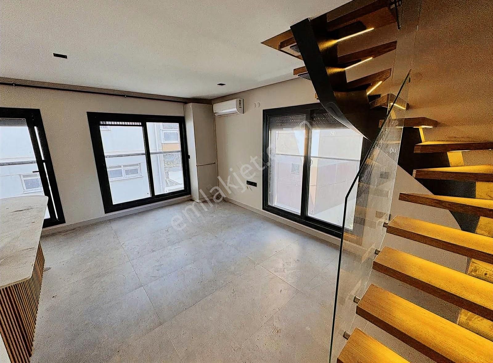 Real Center\\evolet Novus'ta Teraslı Dubleks Ultra Lüks 1+1 - Görsel 16