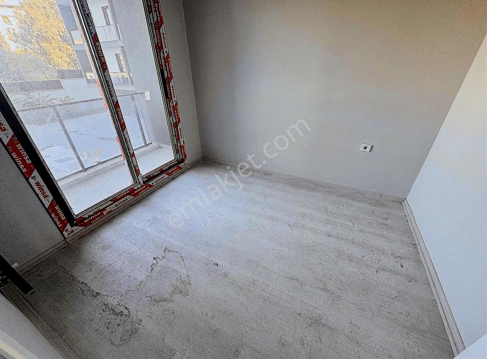 Real Center\\tınaztepe Kampüs Karşısı Havuzlu Site İçi 1+1 - Görsel 3