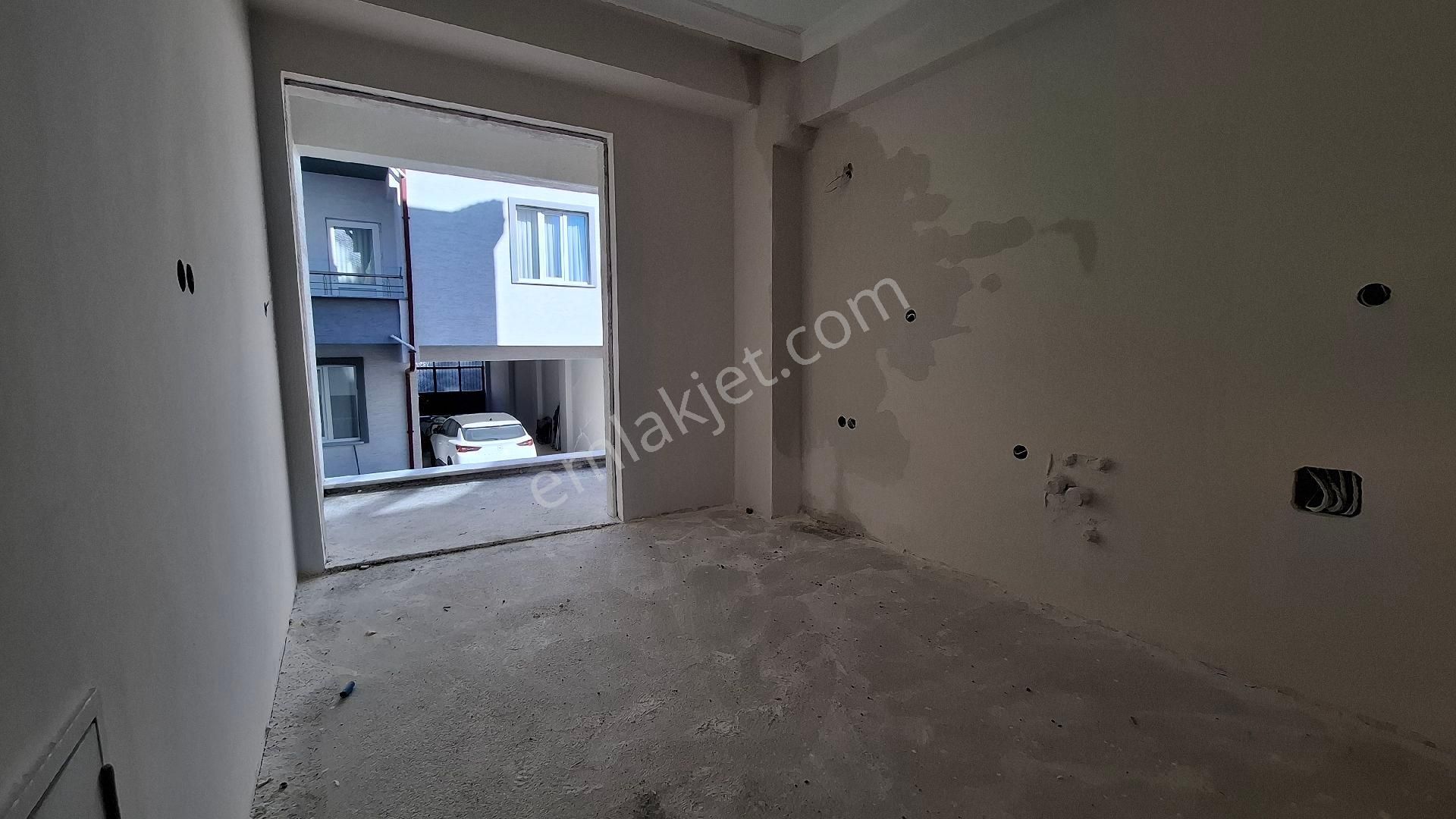 Roma' Dan Ertuğrulgazı' De Satılık Daire - Görsel 8