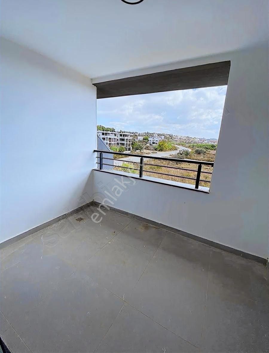 Ilıca Mahallesi'nde 3 + 1 Asansörlü Dubleks Daire Satılıktır - Görsel 24