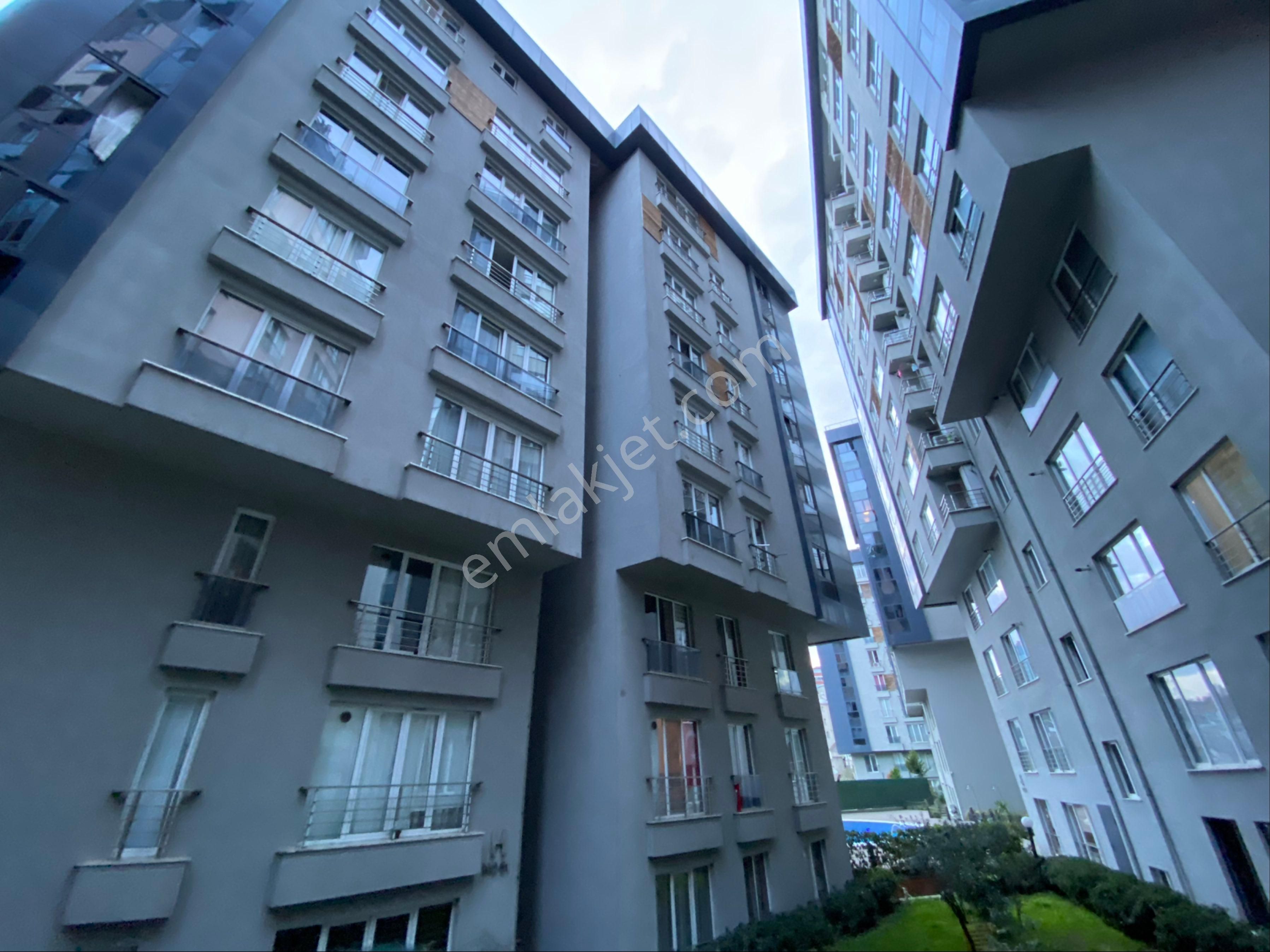 Ayazağa Green Pıne'da *ebeveyn Banyolu *balkonlu 3+1 Arakat - Görsel 9