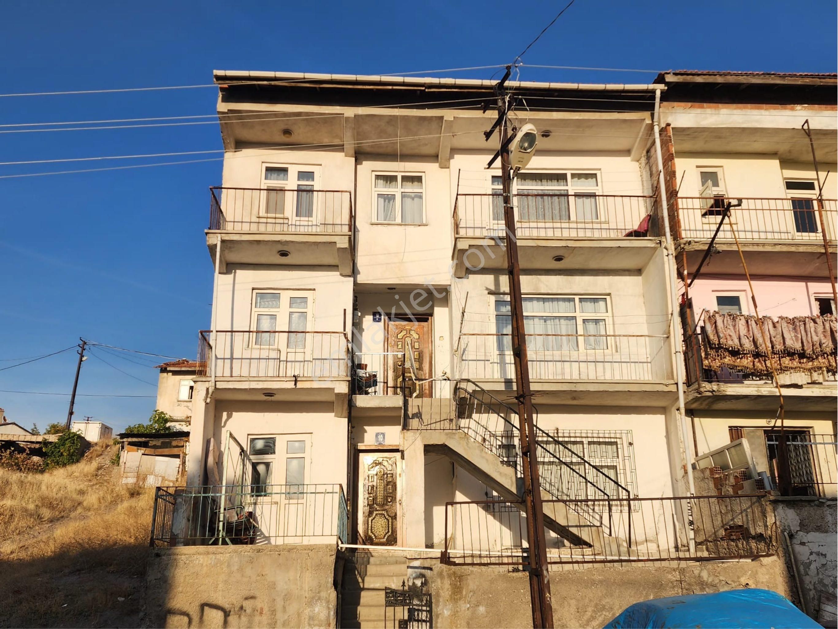 Doğantepe De 3 Katlı Müstakil Satılık Bina - Görsel 2