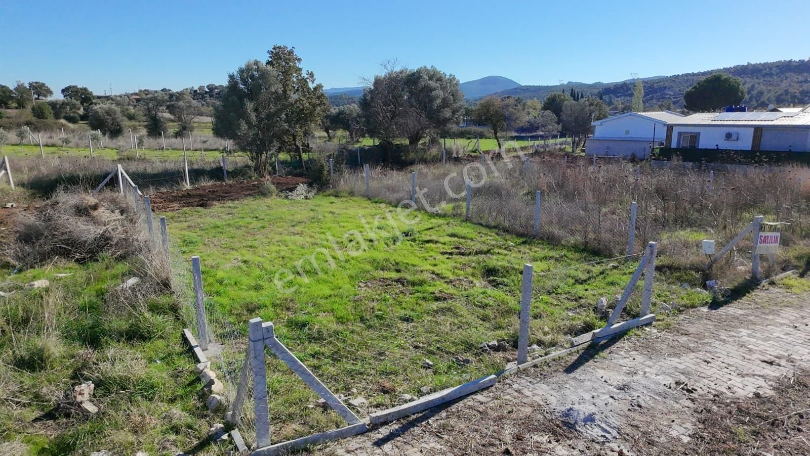 Menderes Akçaköyde Doğayla İç İçe 280 M² Tapulu Satılık Tarla - Görsel 3