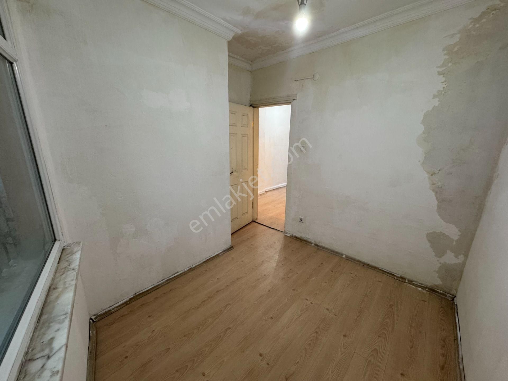 Turyap' Tan Fatih Karagümrük' Te Cadde Üzeri Bahçeli Satılık Daire - Görsel 17